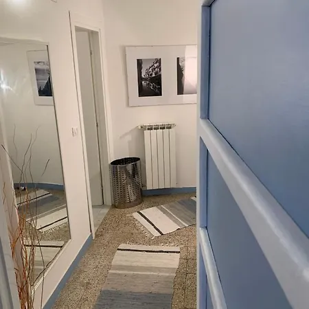 Vela Azzurra דירה