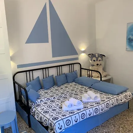 Vela Azzurra דירה *